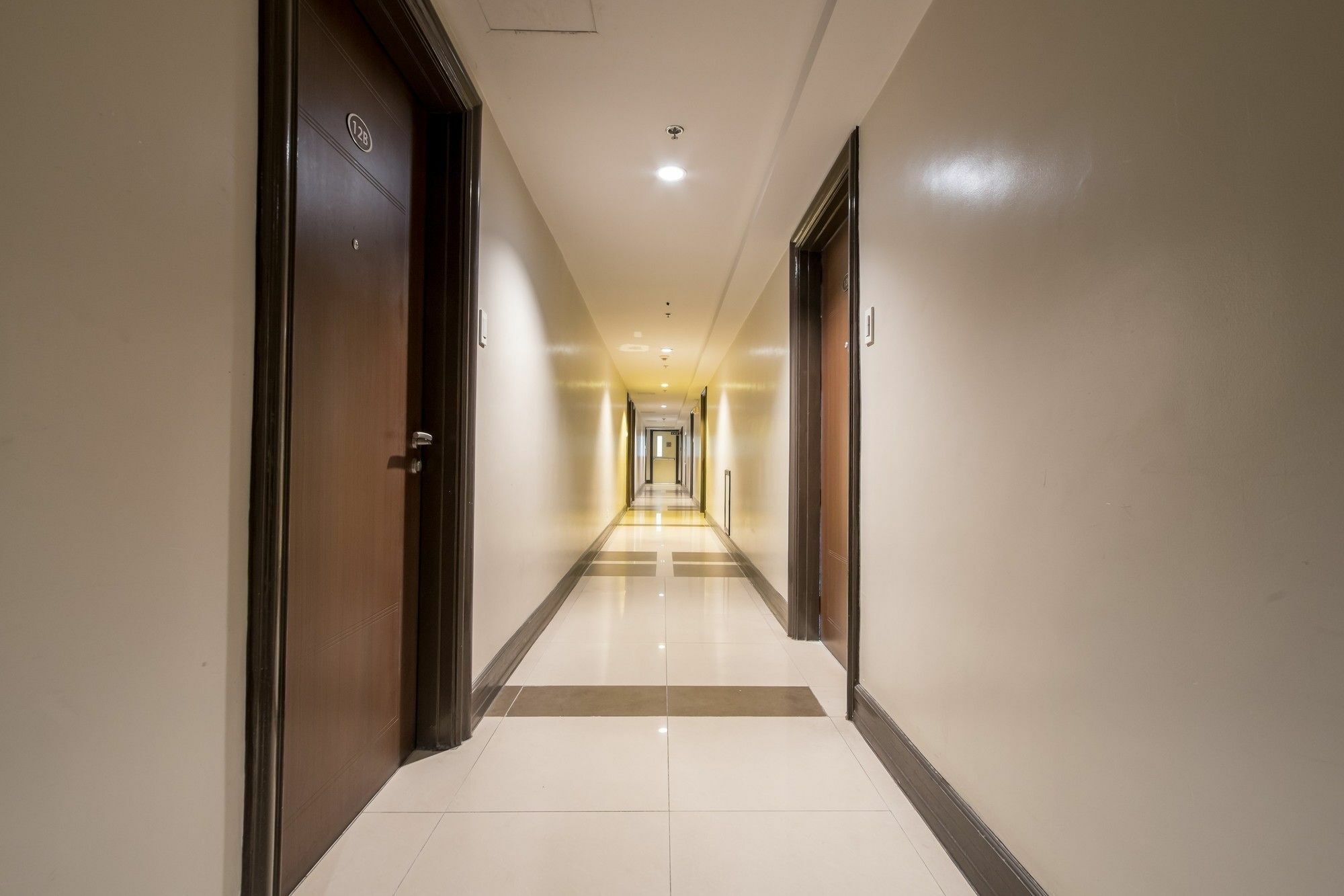 Zen Home Forbeswood Parklane Bgc تاغويغ المظهر الخارجي الصورة